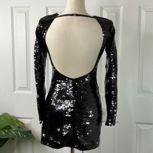 Frame Women’s Open-back Sequin Knit Mini Dress Size XS - Picture 6 of 15